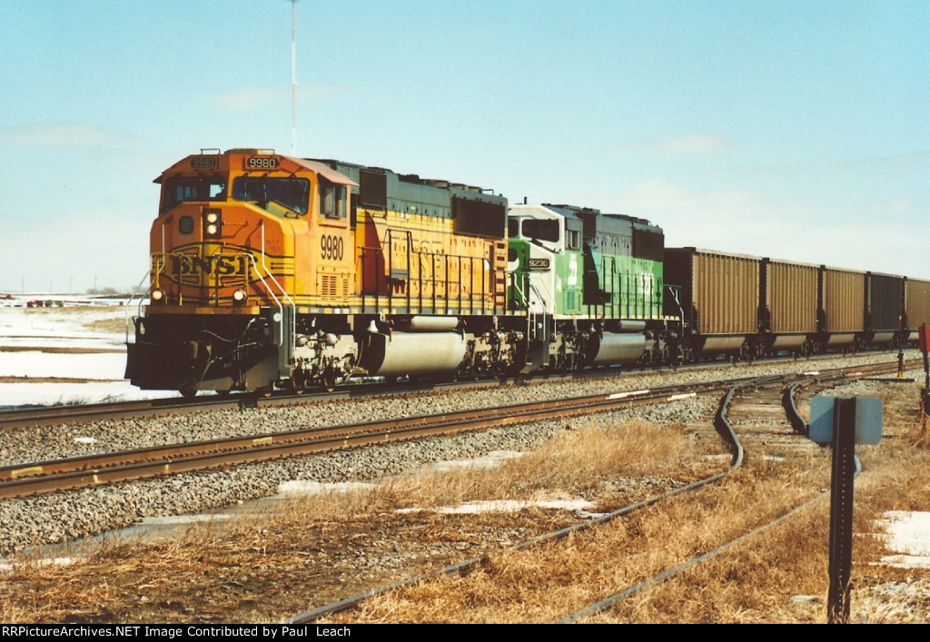 Coal empties cruise west